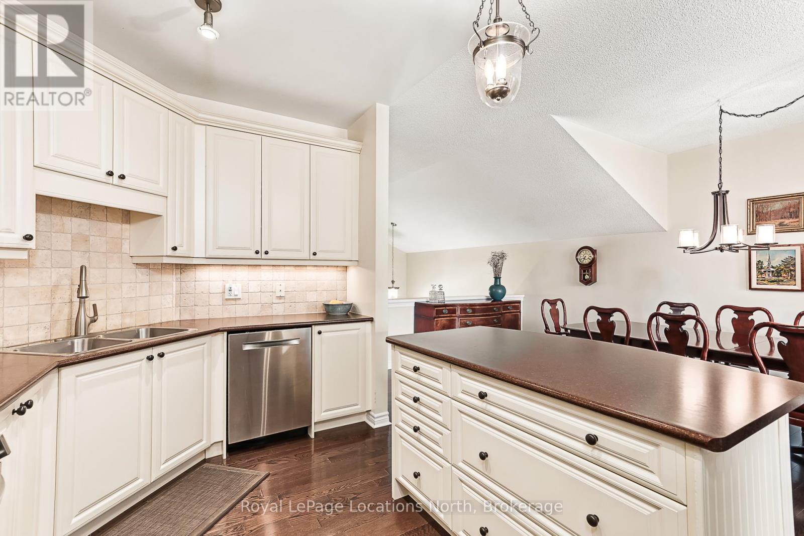 6 Thomas Drive, Collingwood, Ontario  L9Y 0A6 - Photo 10 - S13248584