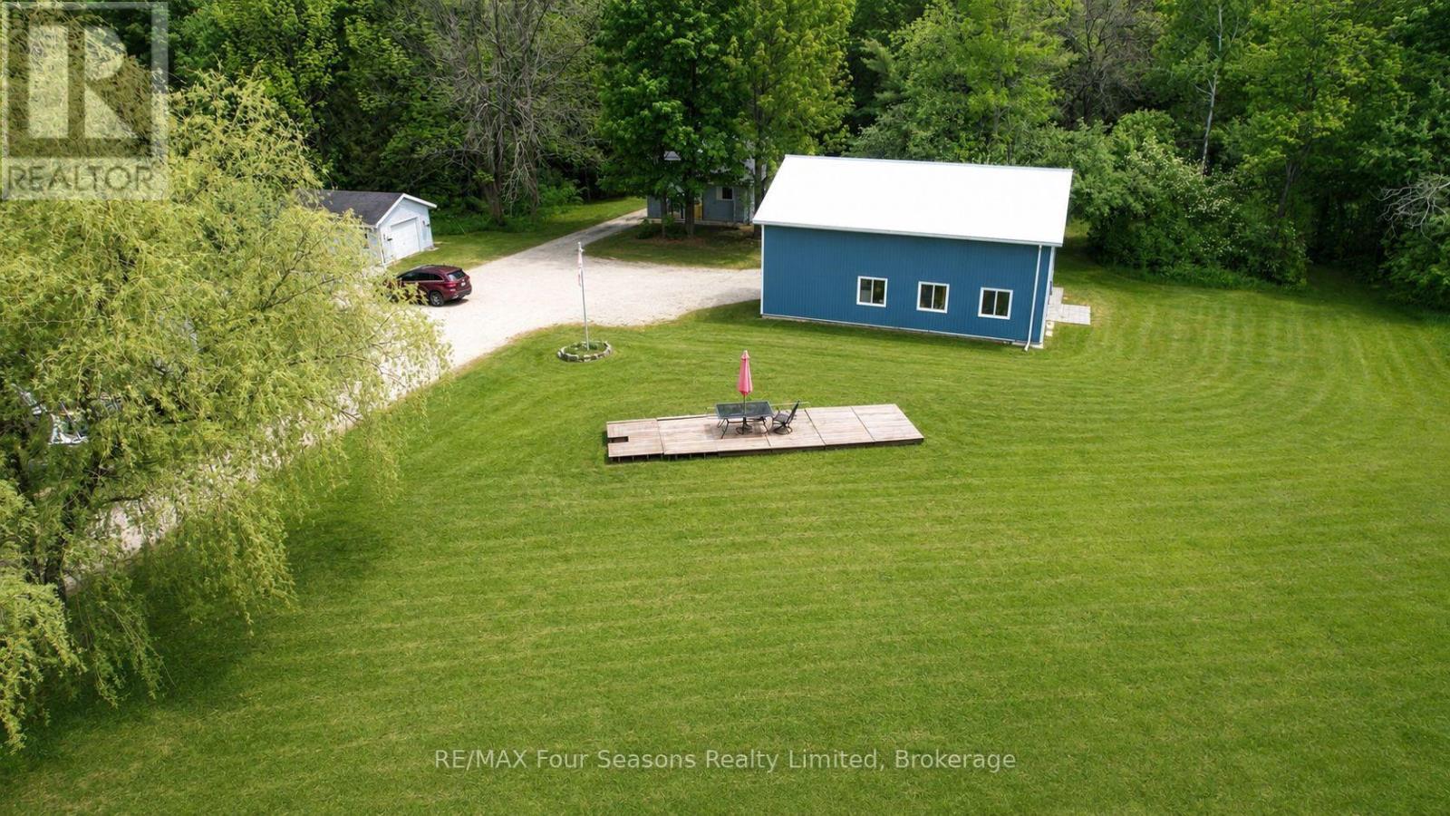 194543 Sideroad 30ndr Side Road N, West Grey, Ontario  N0G 1S0 - Photo 2 - X13248350
