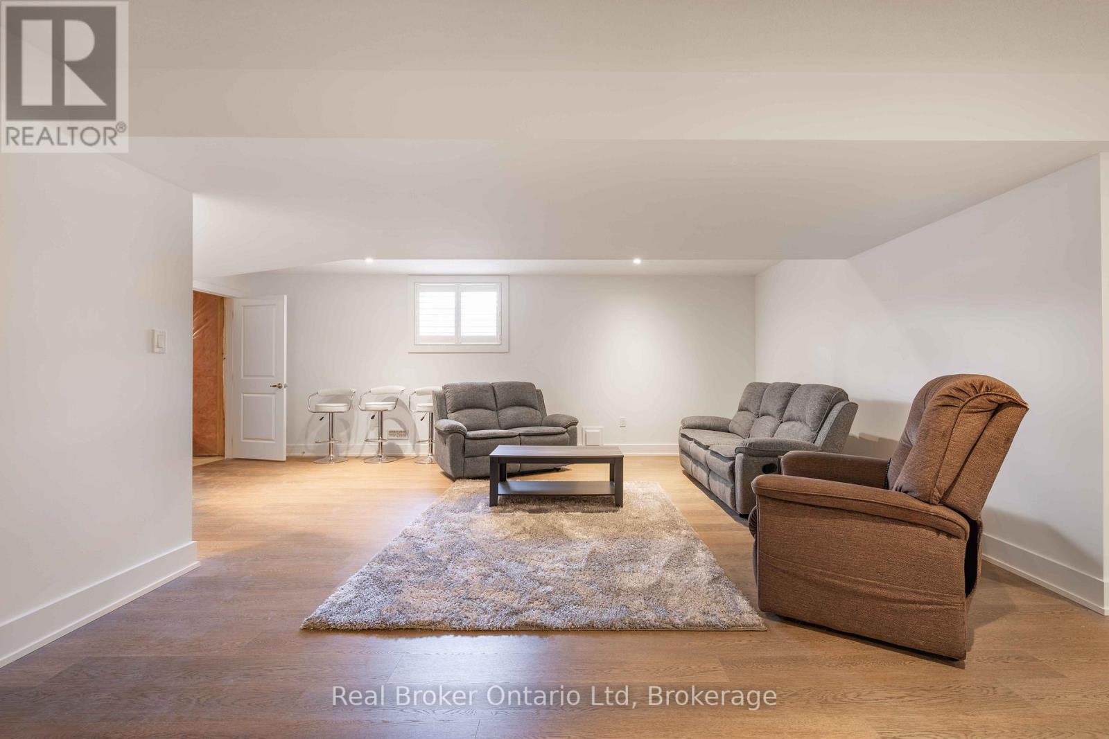 221 Ironwood Way, Georgian Bluffs, Ontario  N0H 1S0 - Photo 24 - X13248418
