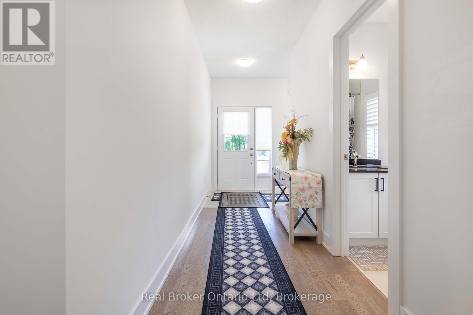 221 Ironwood Way, Georgian Bluffs, Ontario  N0H 1S0 - Photo 6 - X13248418