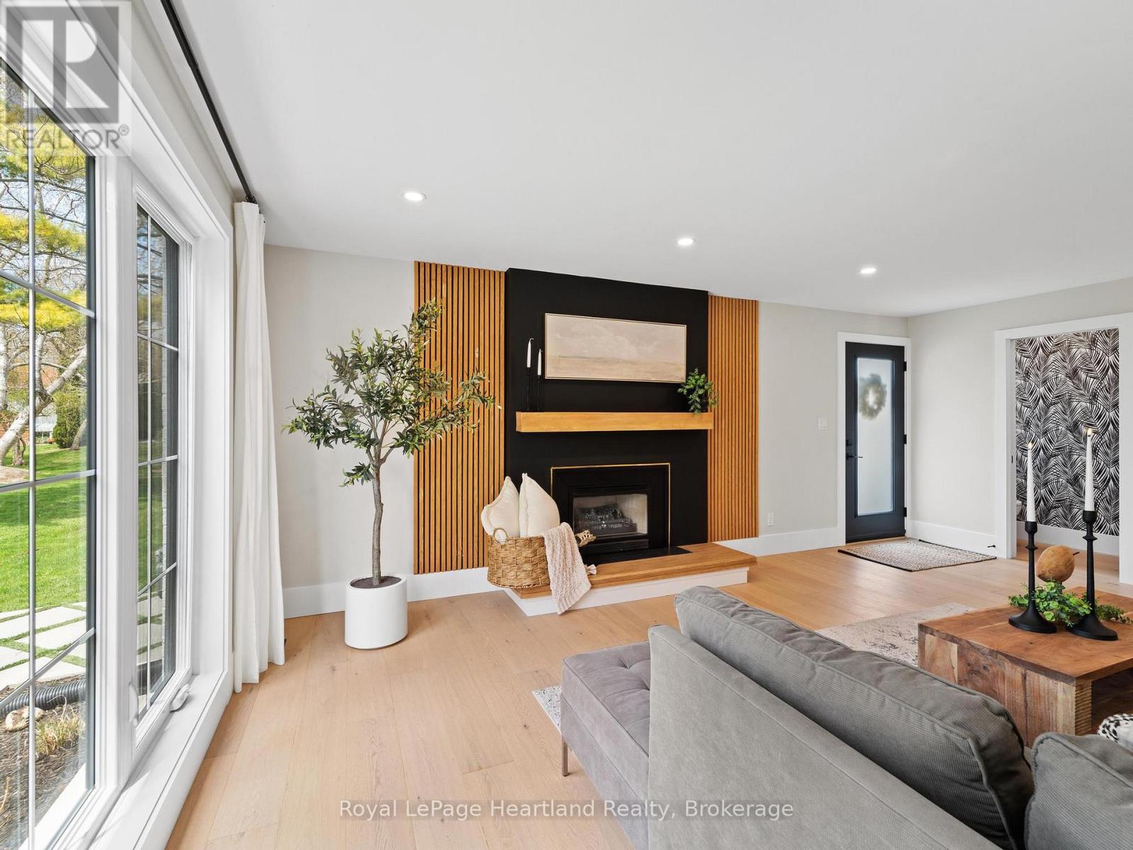 238 Bennett Street W, Goderich, Ontario  N7A 1X9 - Photo 36 - X13248648