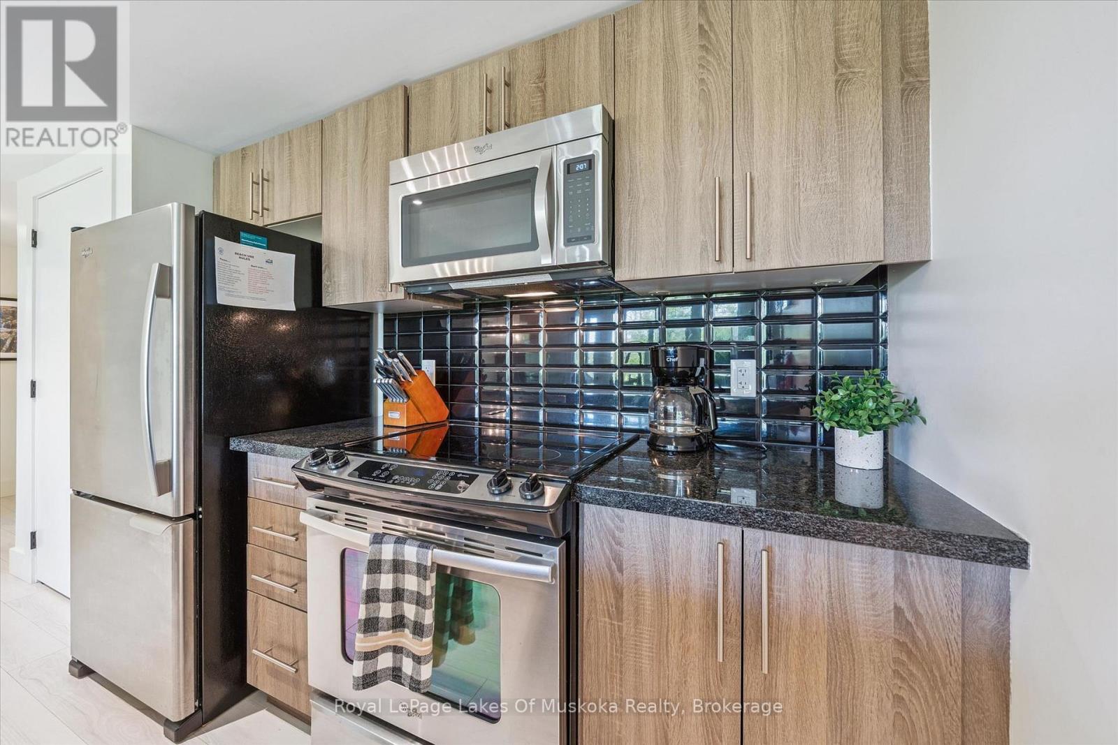 101 - 1 Tree Tops Lane, Huntsville, Ontario  P1H 1A9 - Photo 12 - X13248702