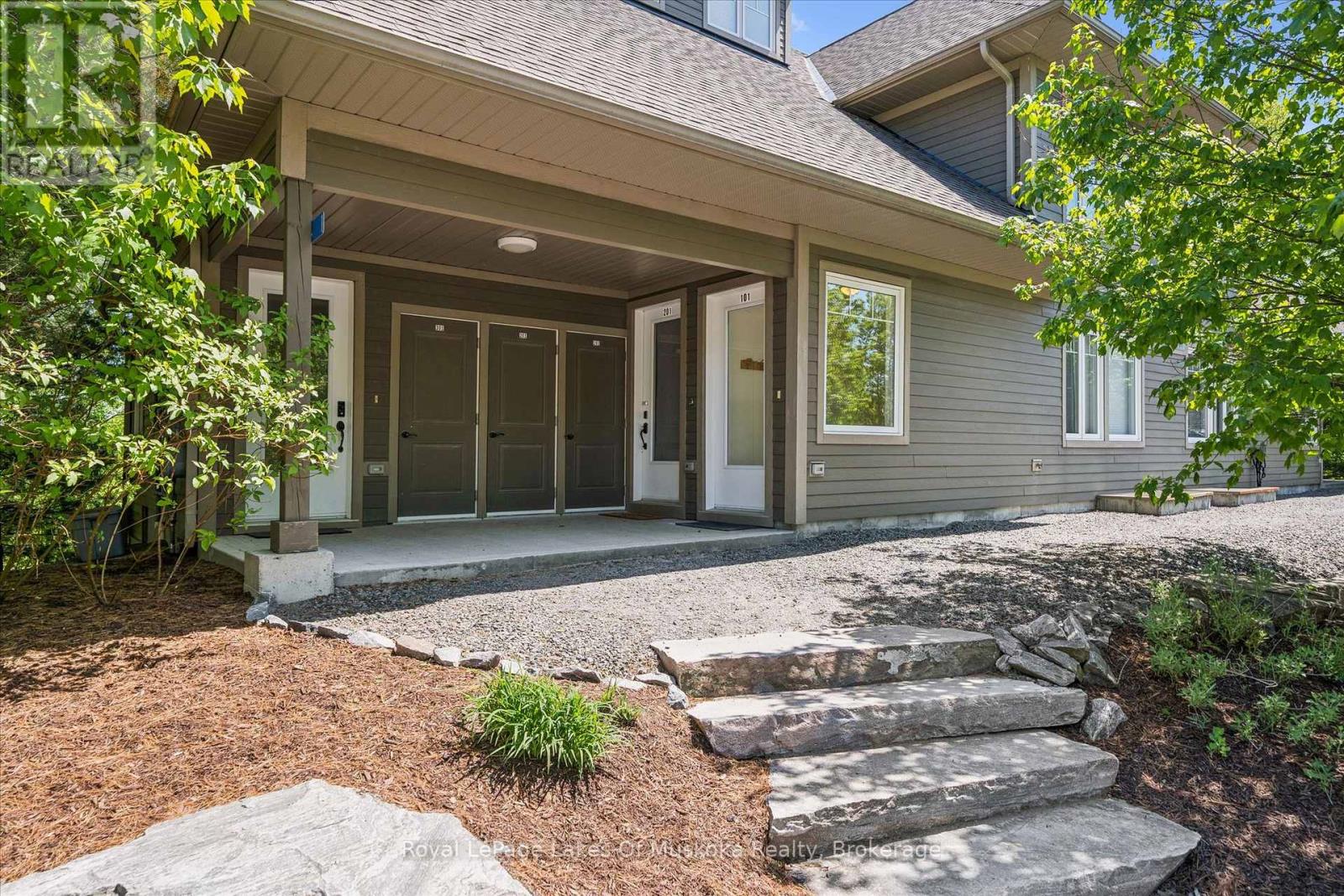 101 - 1 Tree Tops Lane, Huntsville, Ontario  P1H 1A9 - Photo 2 - X13248702