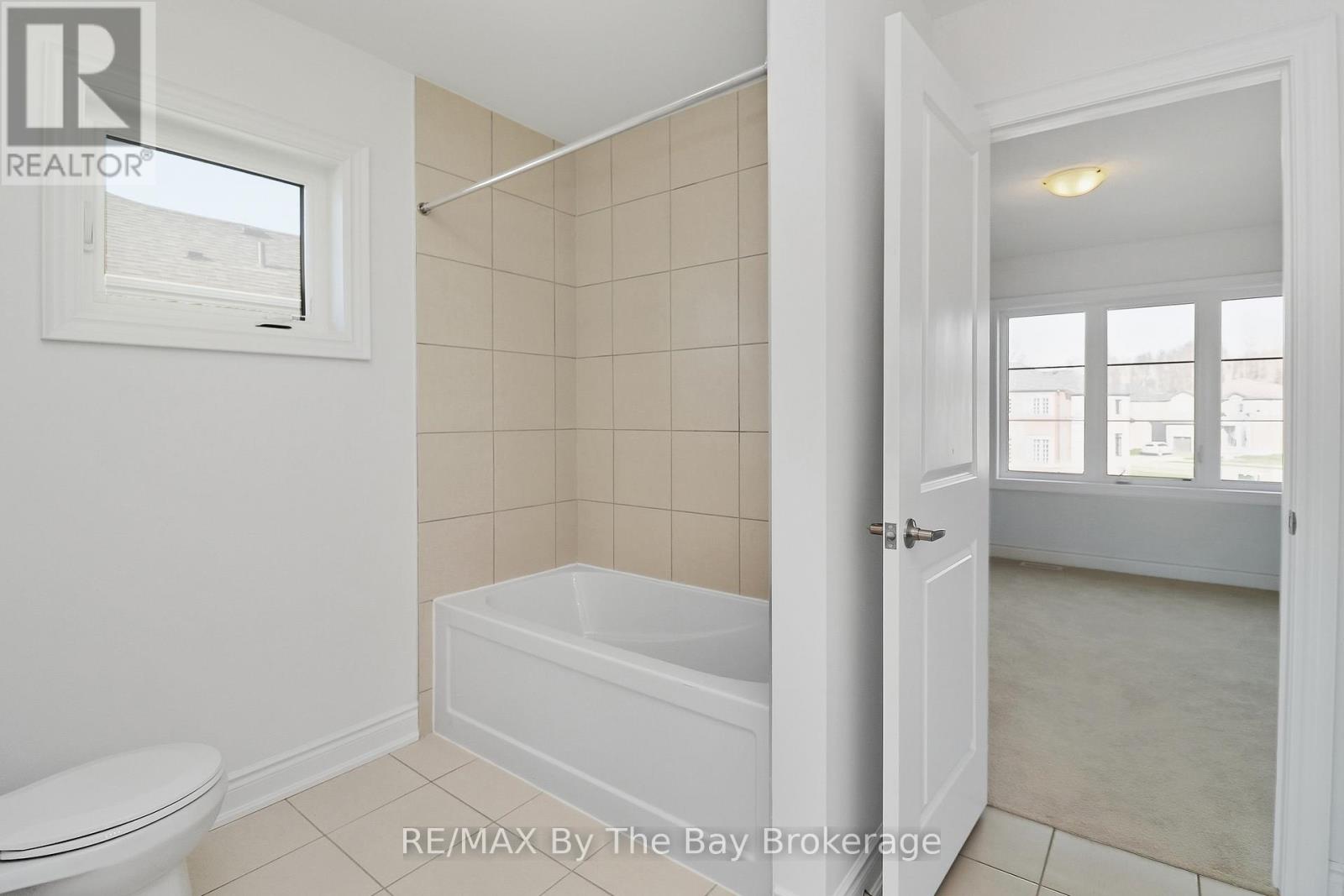 50 Amber Drive, Wasaga Beach, Ontario  L9Z 0R8 - Photo 18 - S13249088