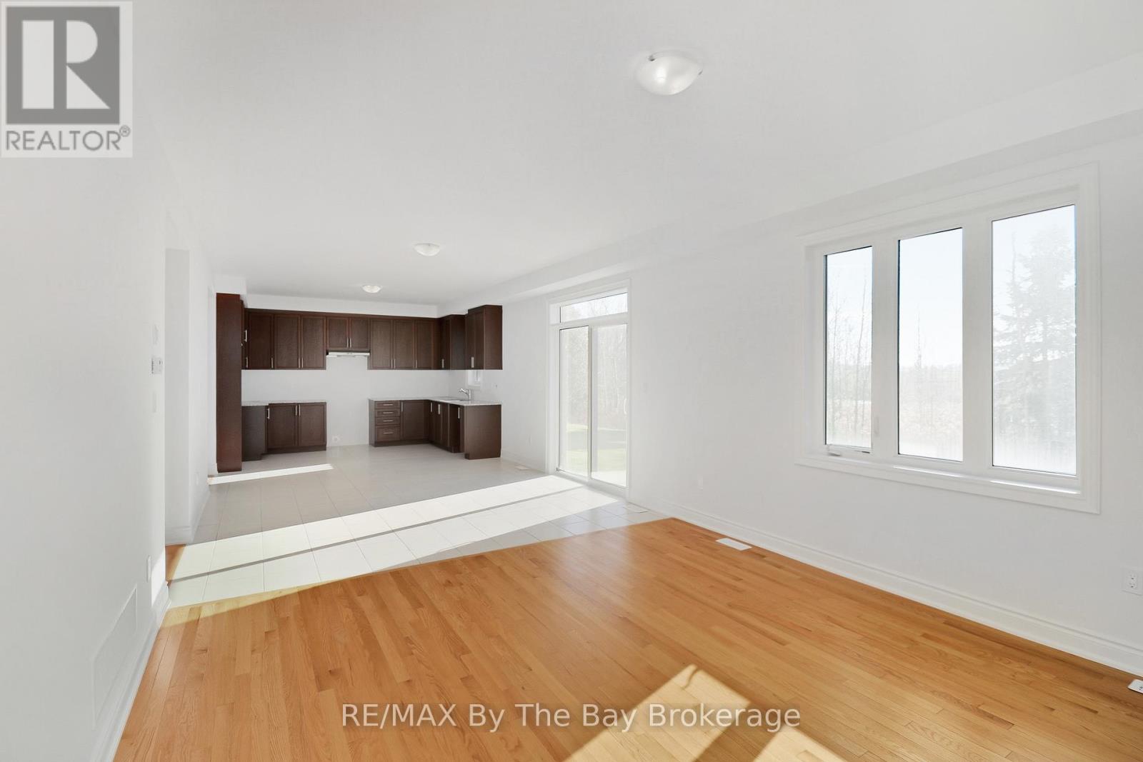 50 Amber Drive, Wasaga Beach, Ontario  L9Z 0R8 - Photo 7 - S13249088