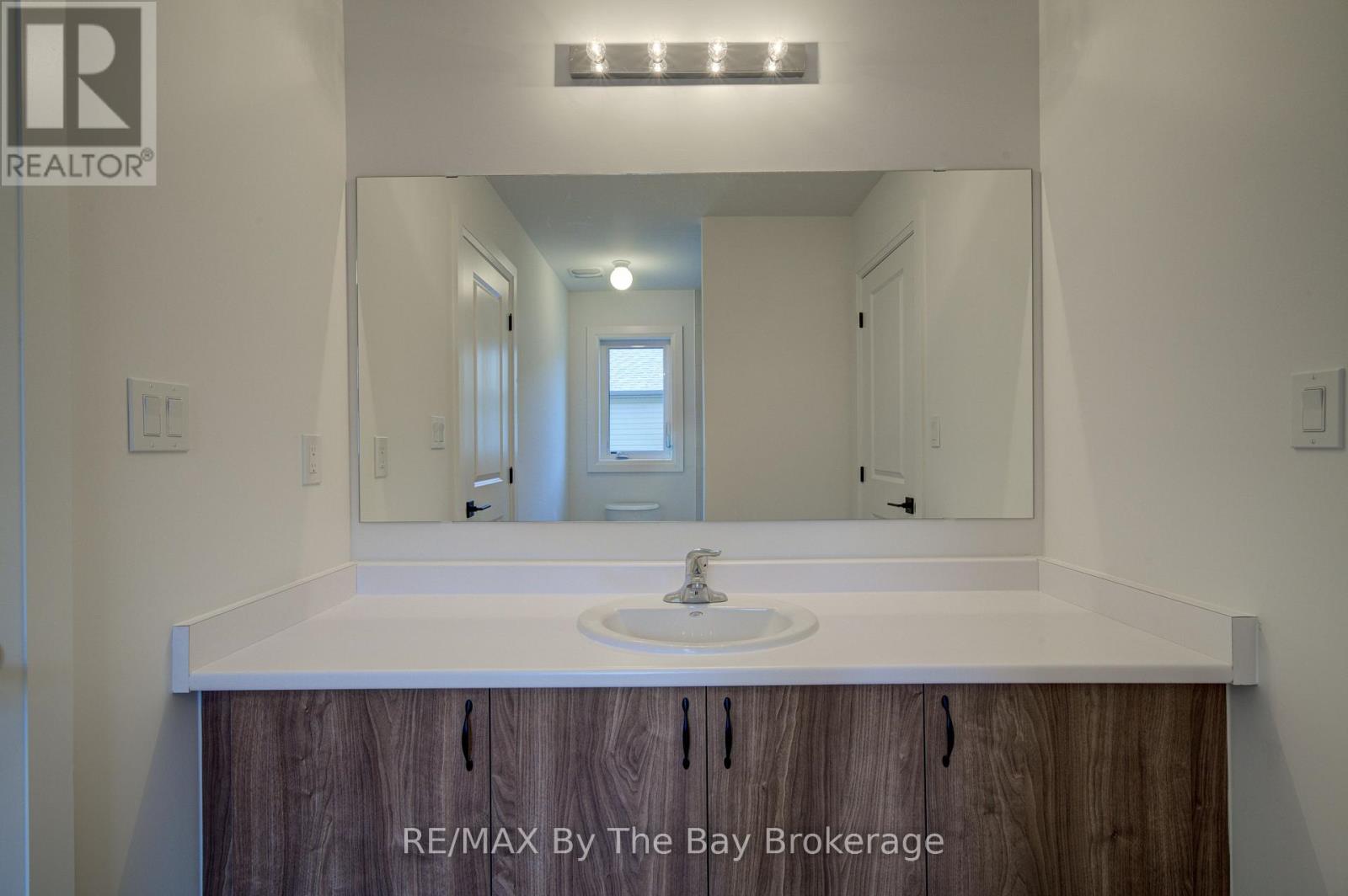 38 Amber Drive, Wasaga Beach, Ontario  L9Z 0R8 - Photo 27 - S13249182