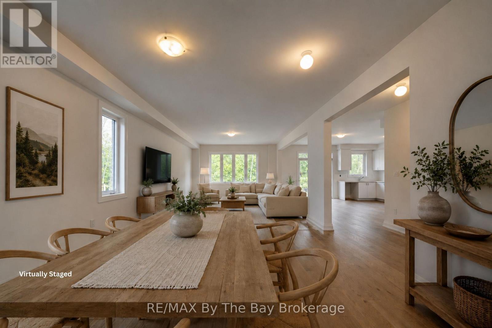 38 Amber Drive, Wasaga Beach, Ontario  L9Z 0R8 - Photo 4 - S13249182
