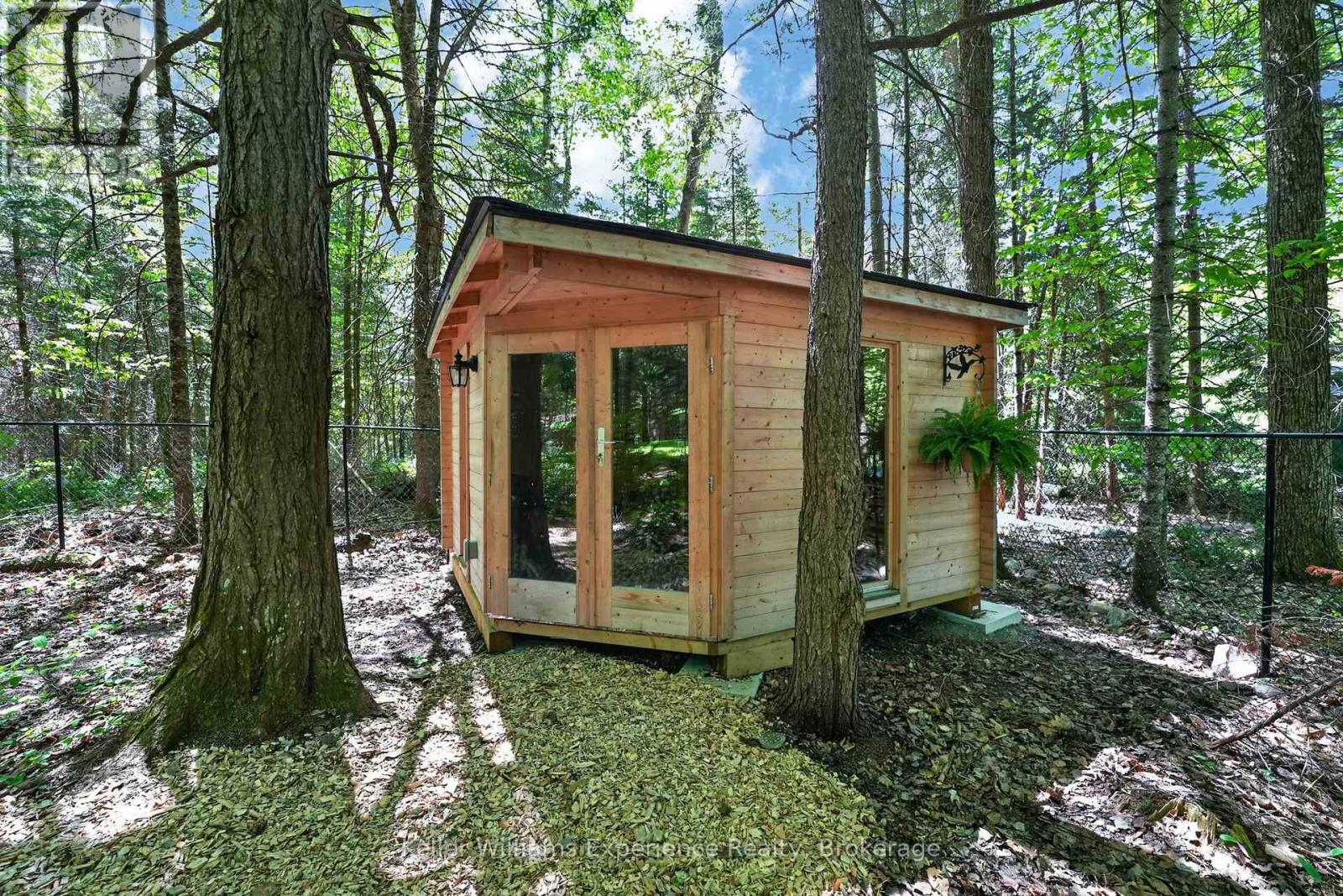 1077 Holiday Park Drive, Bracebridge, Ontario  P1L 1W9 - Photo 33 - X13248982