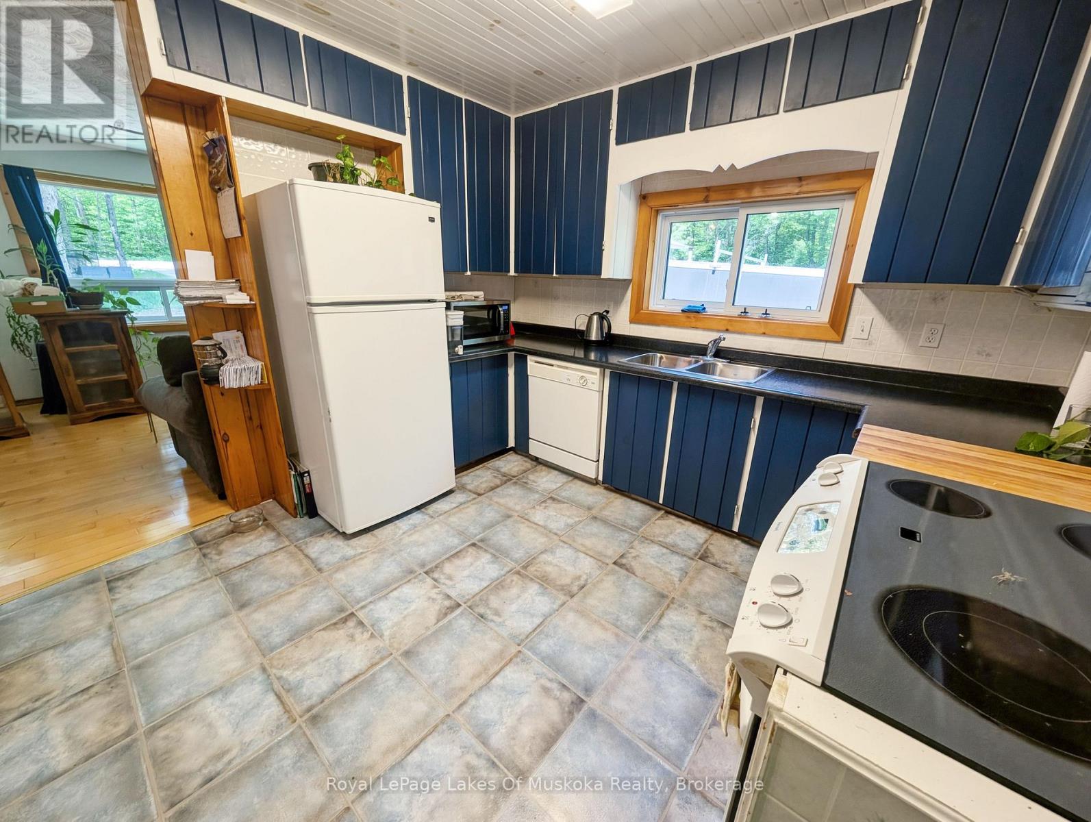 722 South Horn Lk Road, Armour, Ontario  P0A 1C0 - Photo 5 - X13249024