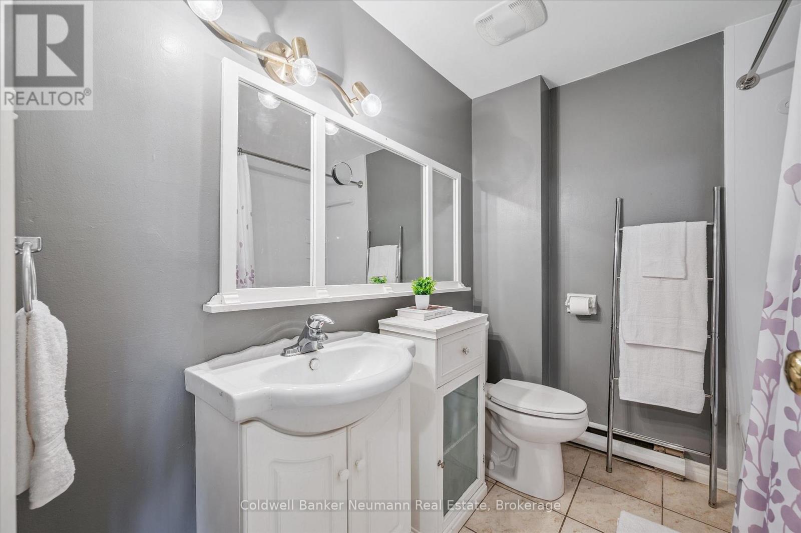 2 - 2 Worton Avenue, Guelph, Ontario  N1H 7C5 - Photo 24 - X13249126