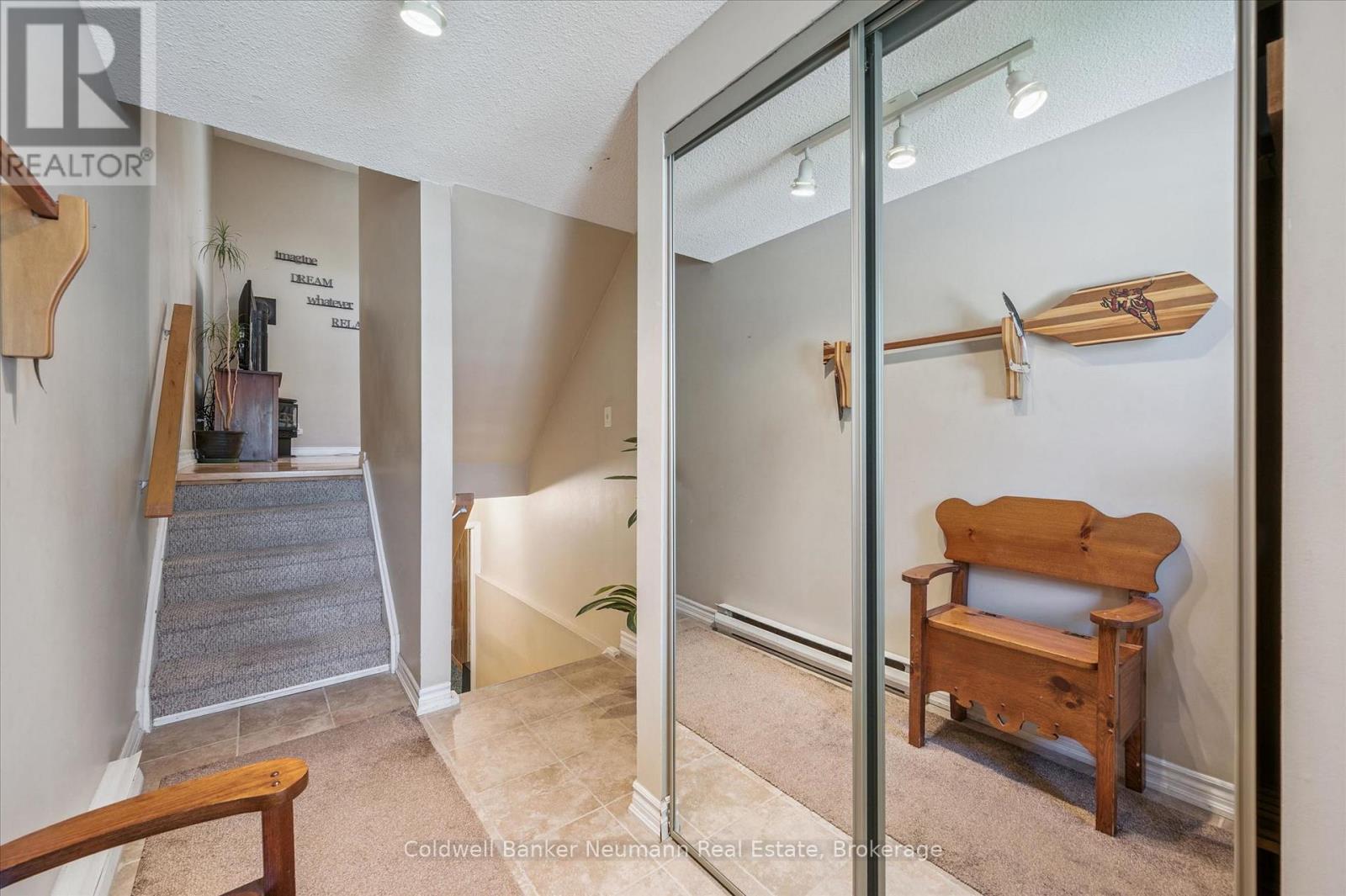 2 - 2 Worton Avenue, Guelph, Ontario  N1H 7C5 - Photo 4 - X13249126