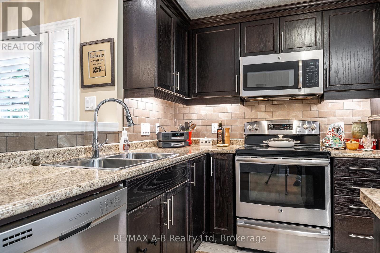 11 - 55 Harrison Street, Stratford, Ontario  N5A 0C9 - Photo 11 - X13249180