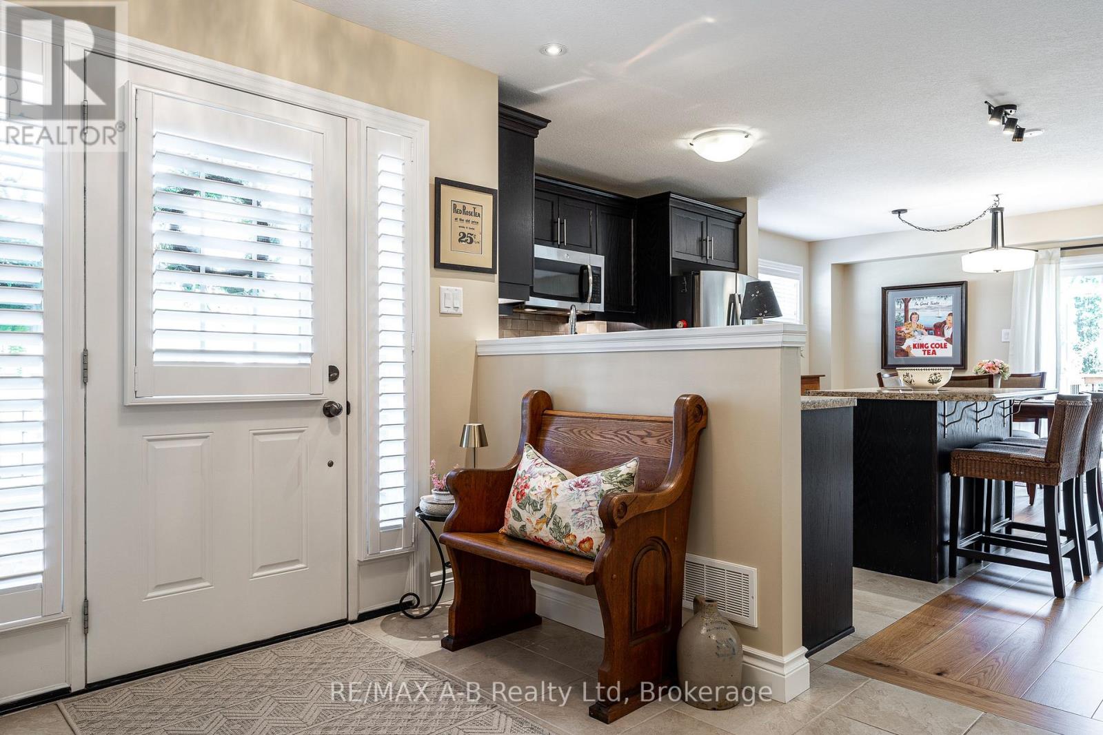 11 - 55 Harrison Street, Stratford, Ontario  N5A 0C9 - Photo 8 - X13249180