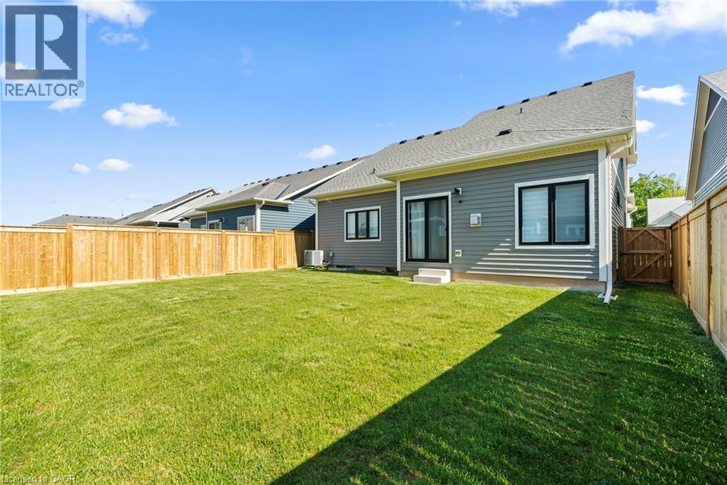 26 Beachwalk Crescent, Crystal Beach, Ontario  L0S 1N0 - Photo 43 - 40837133