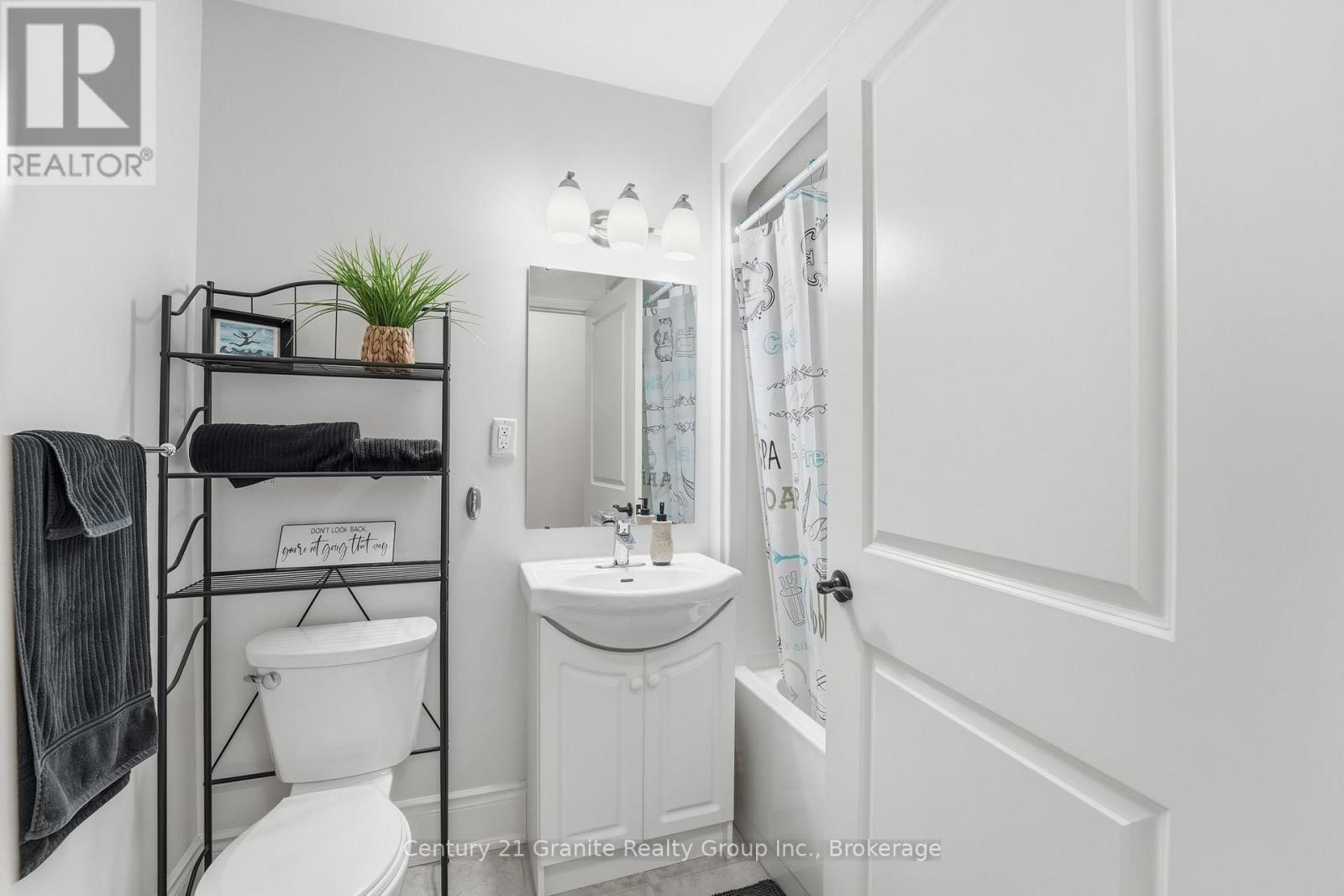 303 - 9 Newcastle Street, Minden Hills, Ontario  K0M 2K0 - Photo 6 - X13249604