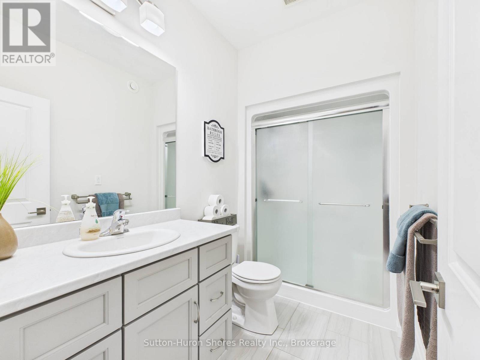 404 Devonshire Road, Saugeen Shores, Ontario  N0H 2C3 - Photo 13 - X13249770