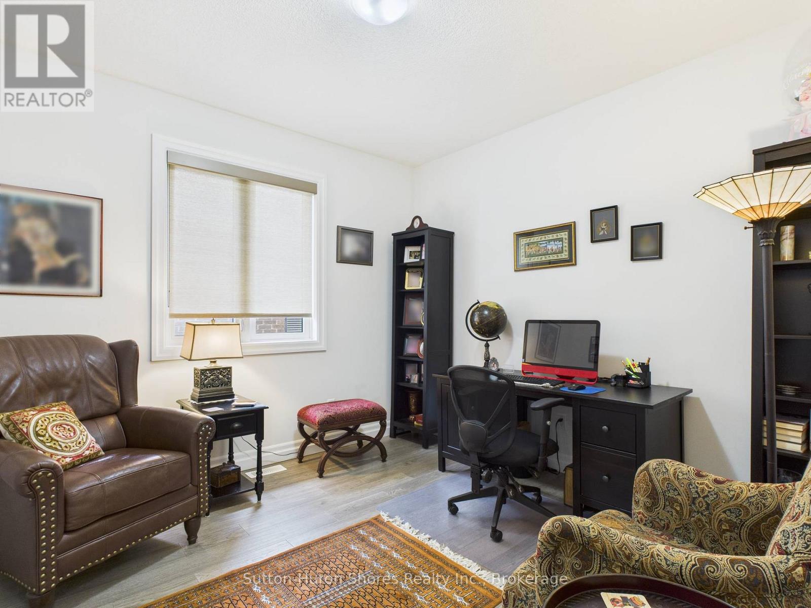 404 Devonshire Road, Saugeen Shores, Ontario  N0H 2C3 - Photo 14 - X13249770