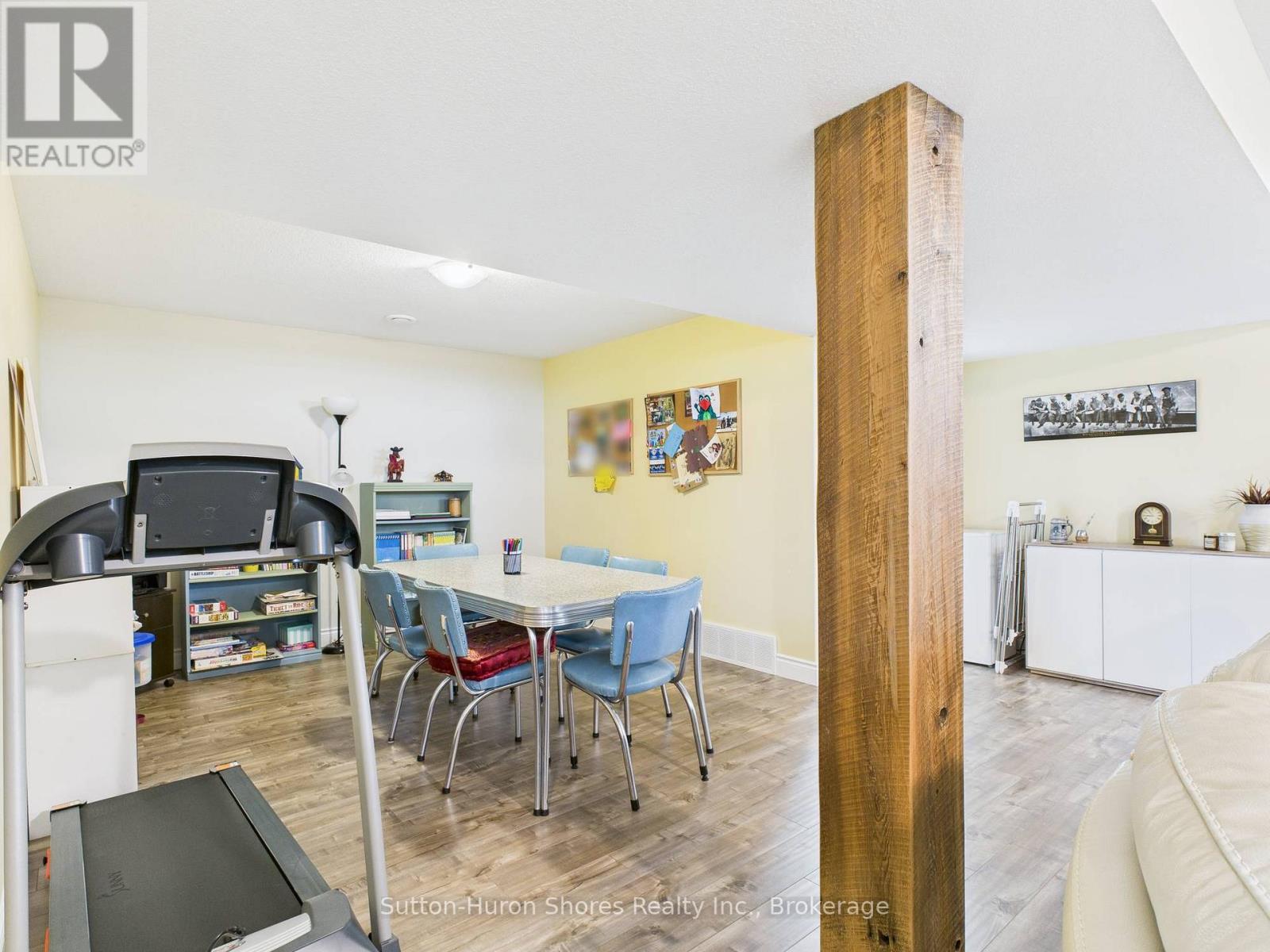 404 Devonshire Road, Saugeen Shores, Ontario  N0H 2C3 - Photo 30 - X13249770