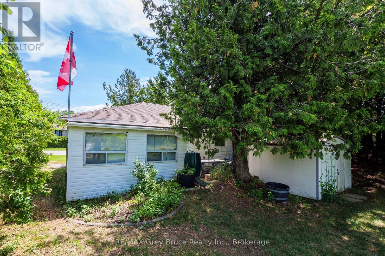 610 Second Avenue S, South Bruce Peninsula, Ontario  N0H 2G0 - Photo 14 - X13249896