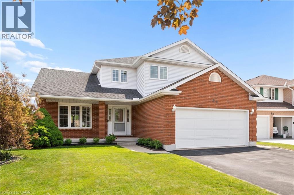 44 Tami Court, Kitchener, Ontario  N2B 3V2 - Photo 2 - 40834971