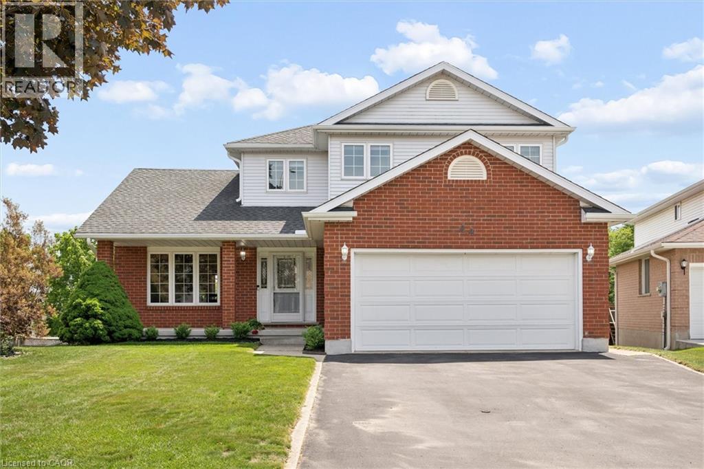 44 Tami Court, Kitchener, Ontario  N2B 3V2 - Photo 3 - 40834971