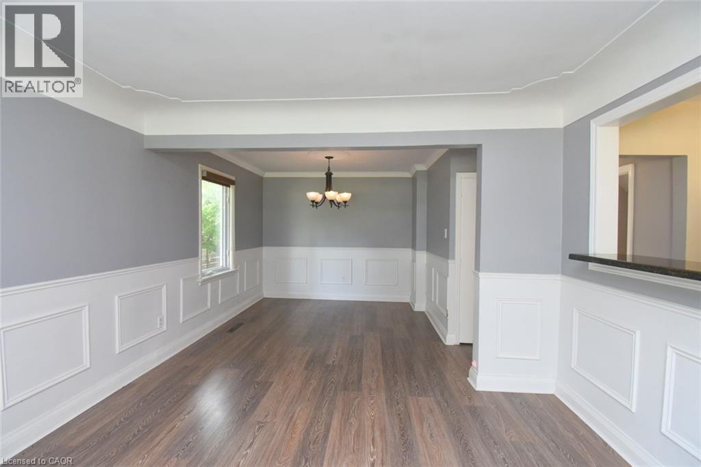 945 Glen View Avenue, Burlington, Ontario  L7T 3Y7 - Photo 11 - 40831593