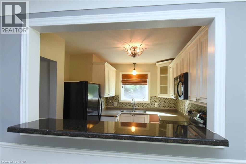 945 Glen View Avenue, Burlington, Ontario  L7T 3Y7 - Photo 12 - 40831593