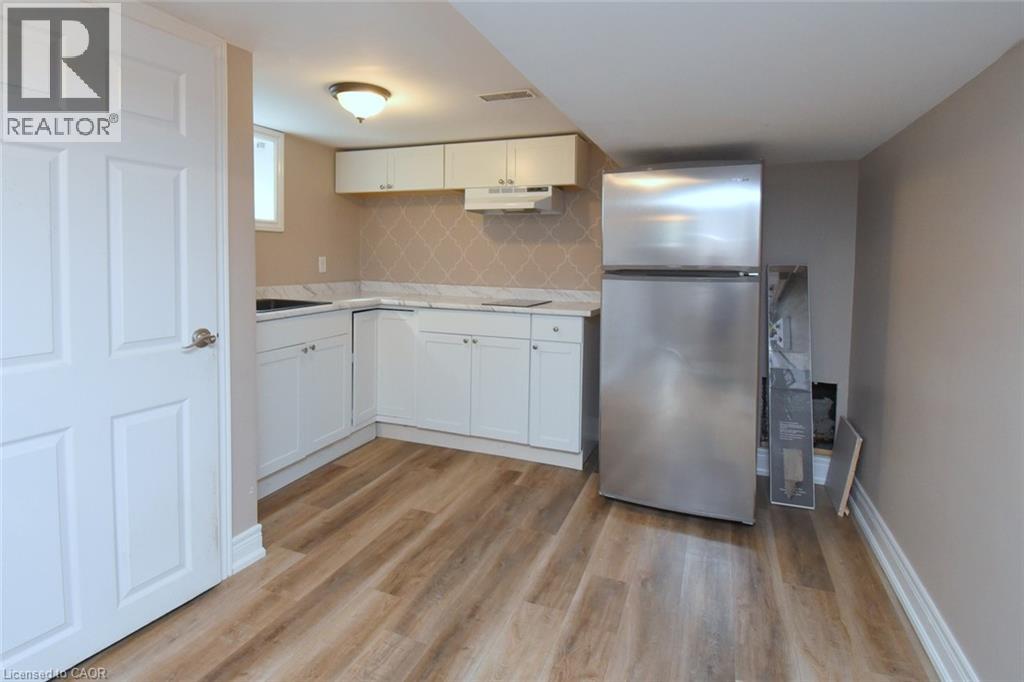 945 Glen View Avenue, Burlington, Ontario  L7T 3Y7 - Photo 18 - 40831593