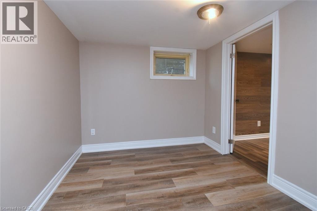 945 Glen View Avenue, Burlington, Ontario  L7T 3Y7 - Photo 20 - 40831593