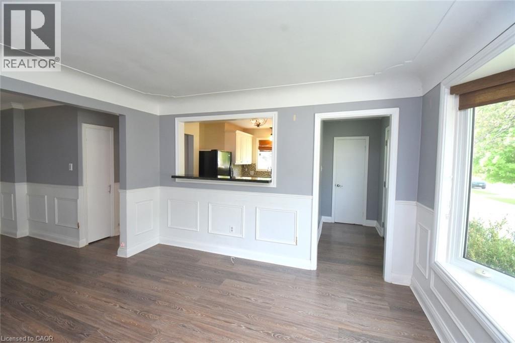 945 Glen View Avenue, Burlington, Ontario  L7T 3Y7 - Photo 9 - 40831593