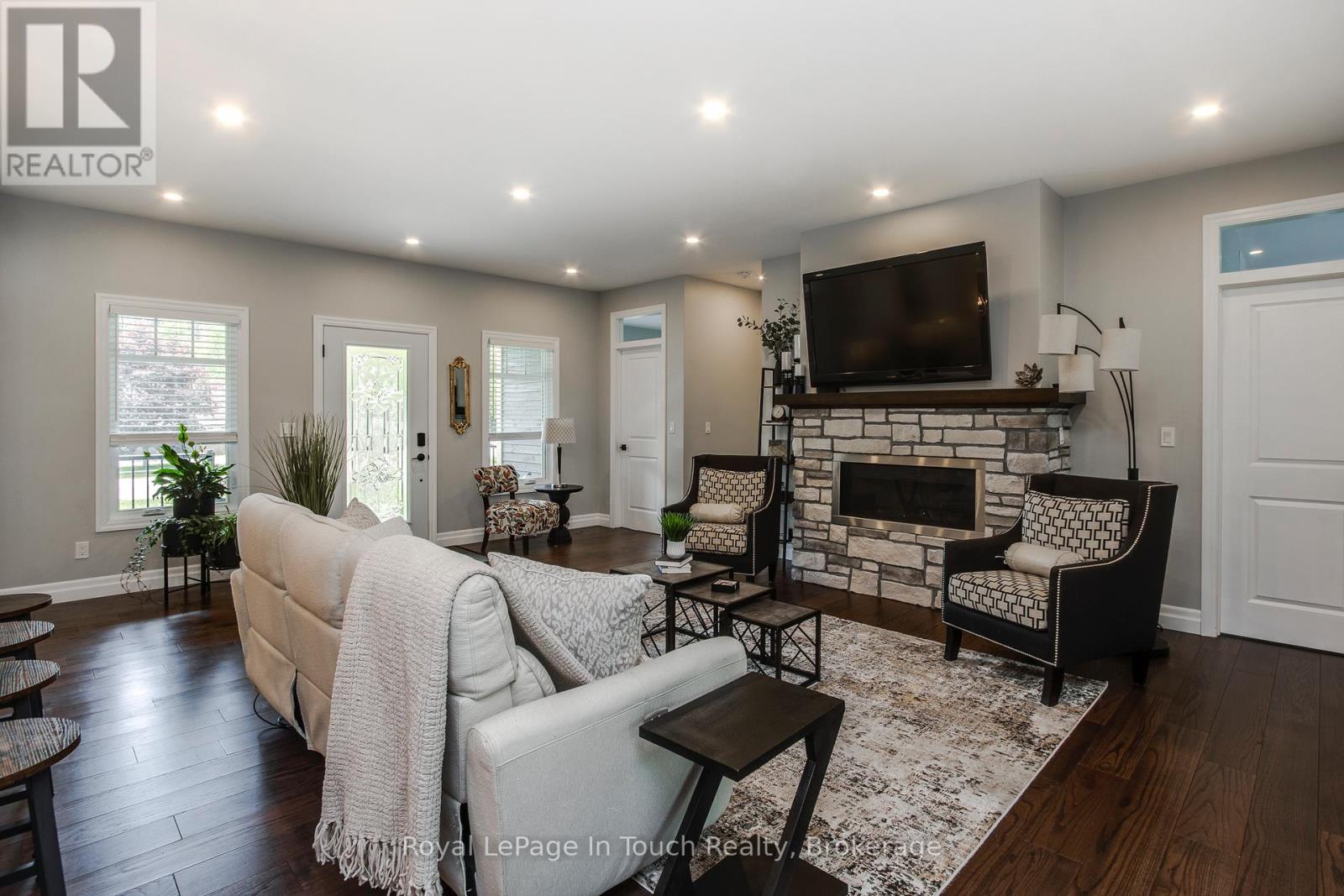 55 Beaufort Crescent, Tiny, Ontario  L9M 0B8 - Photo 7 - S13250008