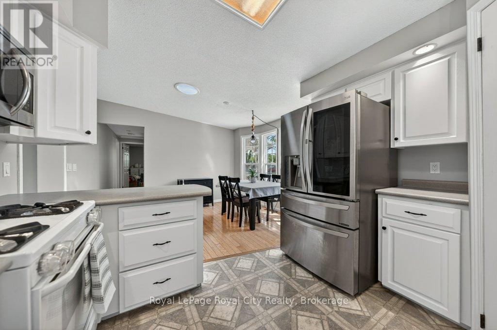 1 Pine Lane, Puslinch, Ontario  N0B 2J0 - Photo 16 - X13251506