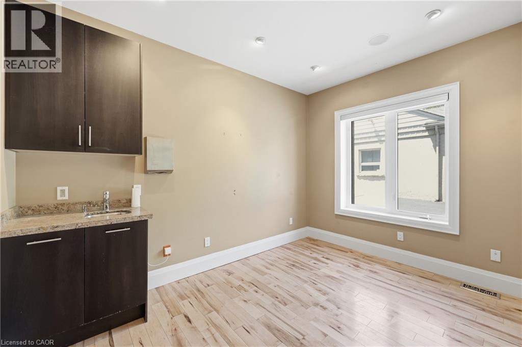 58 King Street W, Stoney Creek, Ontario  L8G 1H8 - Photo 26 - 40836470