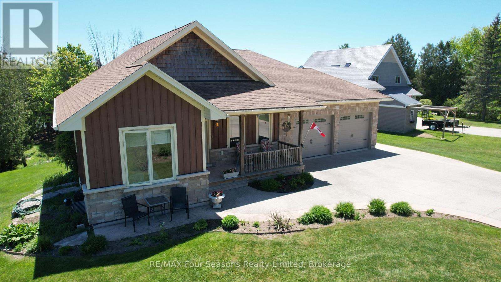 229 S Rankin Street, Saugeen Shores, Ontario  N0H 2L0 - Photo 14 - X13258430