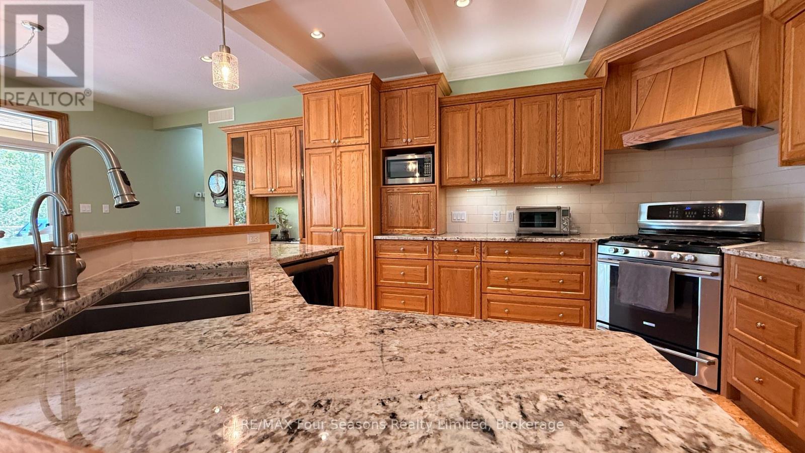 229 S Rankin Street, Saugeen Shores, Ontario  N0H 2L0 - Photo 17 - X13258430