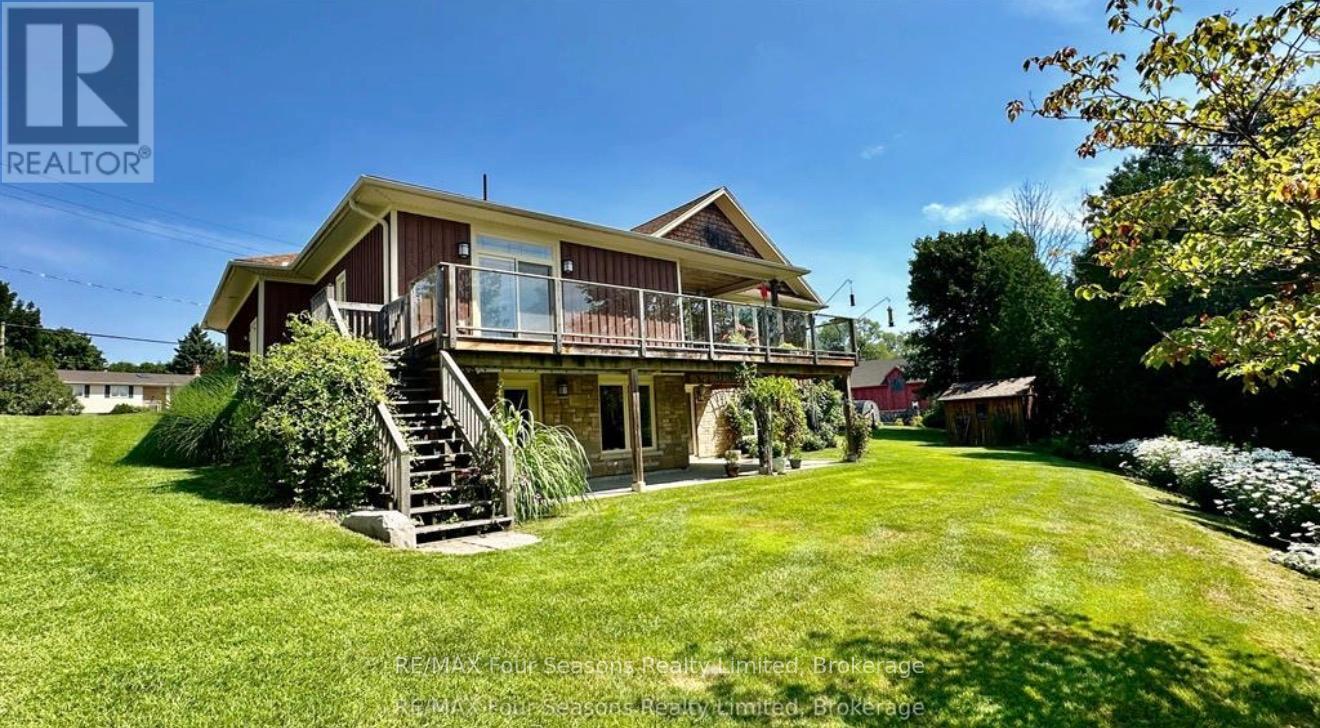 229 S Rankin Street, Saugeen Shores, Ontario  N0H 2L0 - Photo 3 - X13258430