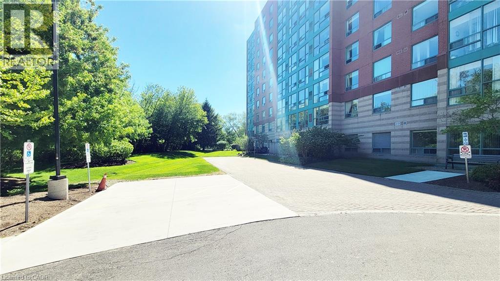 55 Blue Springs Drive Unit# 302, Waterloo, Ontario  N2J 4T3 - Photo 3 - 40837051