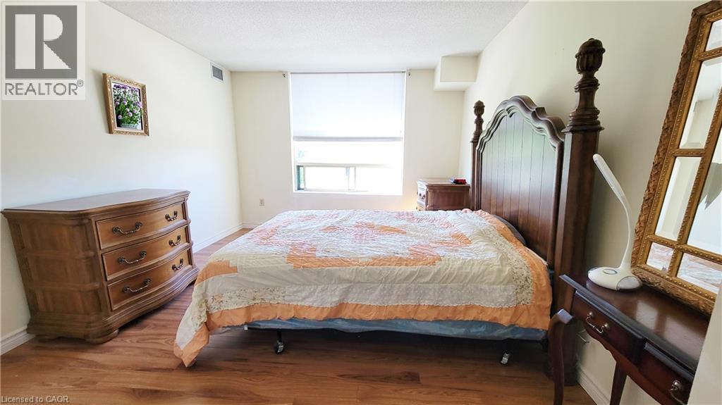 55 Blue Springs Drive Unit# 302, Waterloo, Ontario  N2J 4T3 - Photo 30 - 40837051