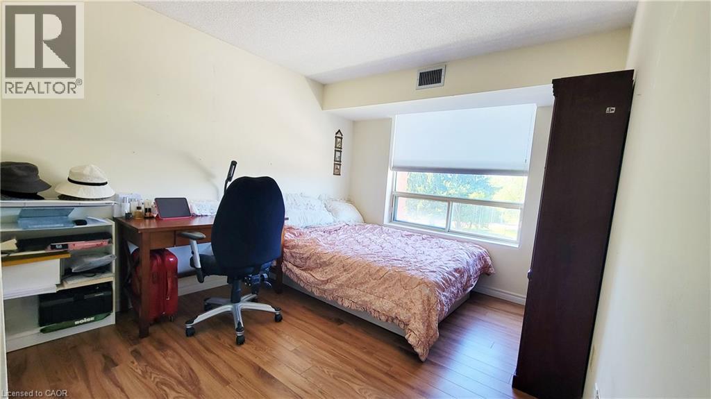 55 Blue Springs Drive Unit# 302, Waterloo, Ontario  N2J 4T3 - Photo 34 - 40837051