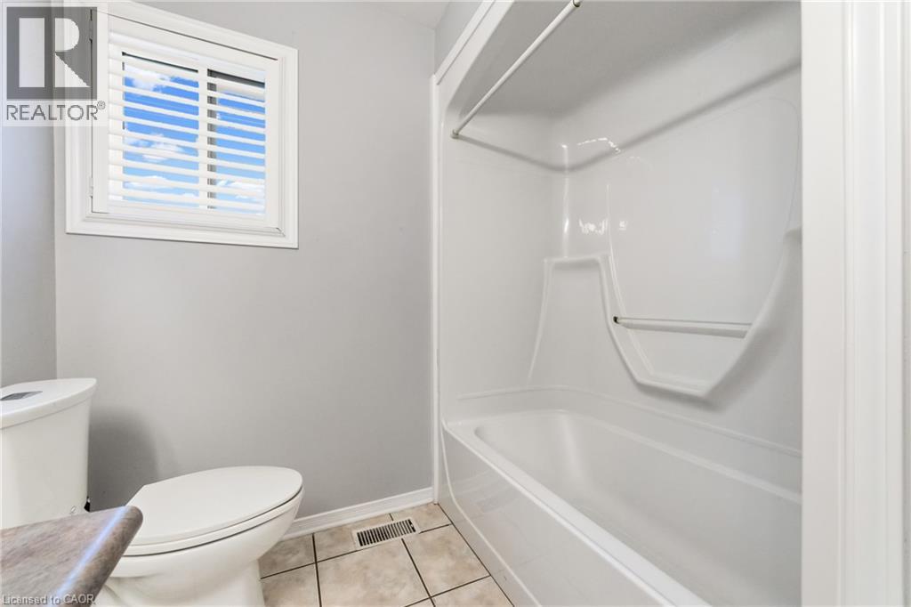296 Autumn Crescent, Welland, Ontario  L3C 7K1 - Photo 24 - 40837391