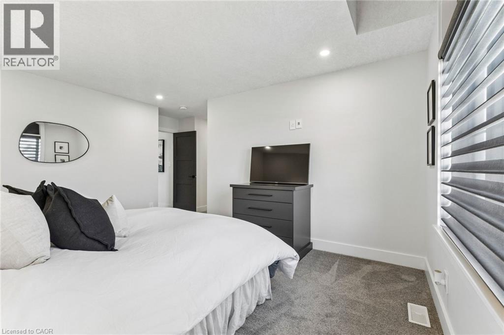 95 Pondcliffe Drive, Kitchener, Ontario  N2R 0M3 - Photo 39 - 40836168