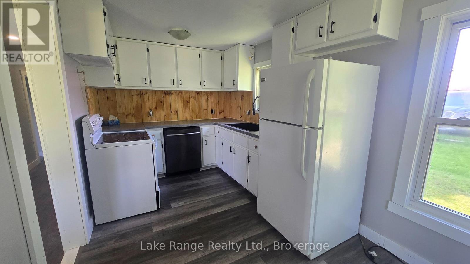 3525 Highway 9 Highway, Brockton, Ontario  N0G 2V0 - Photo 3 - X13274310