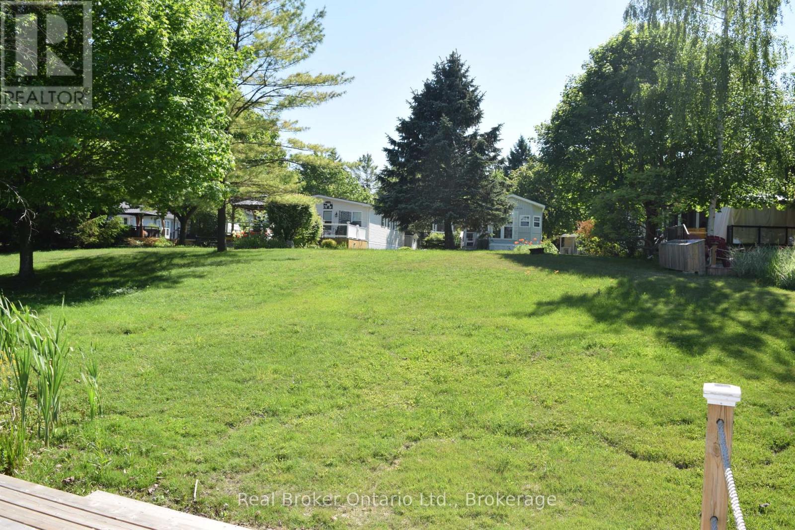 M39 - 13 Southline Avenue, Huron-Kinloss, Ontario  N2Z 2X5 - Photo 11 - X13275746