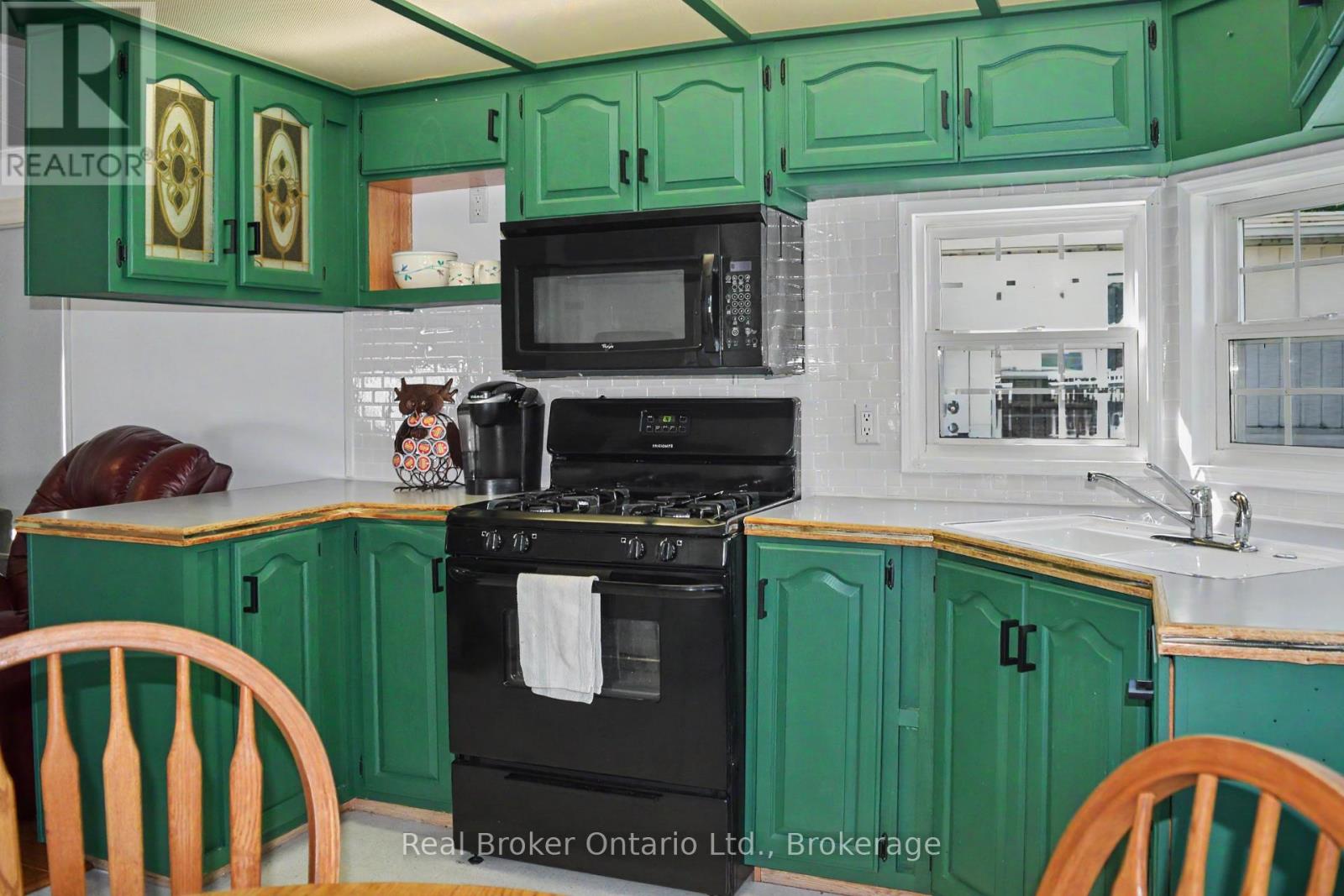 M39 - 13 Southline Avenue, Huron-Kinloss, Ontario  N2Z 2X5 - Photo 18 - X13275746