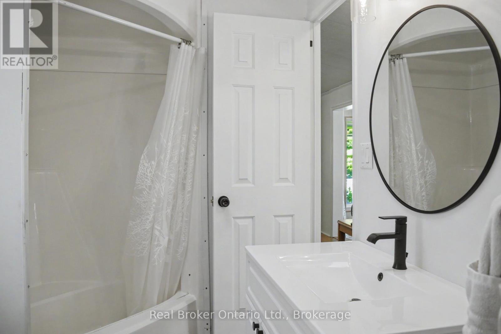 M39 - 13 Southline Avenue, Huron-Kinloss, Ontario  N2Z 2X5 - Photo 27 - X13275746