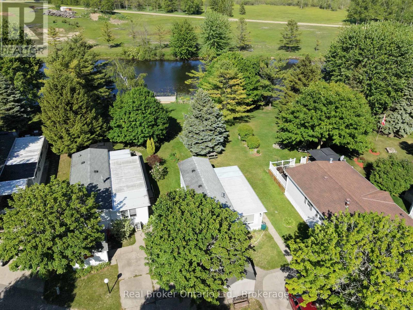 M39 - 13 Southline Avenue, Huron-Kinloss, Ontario  N2Z 2X5 - Photo 7 - X13275746