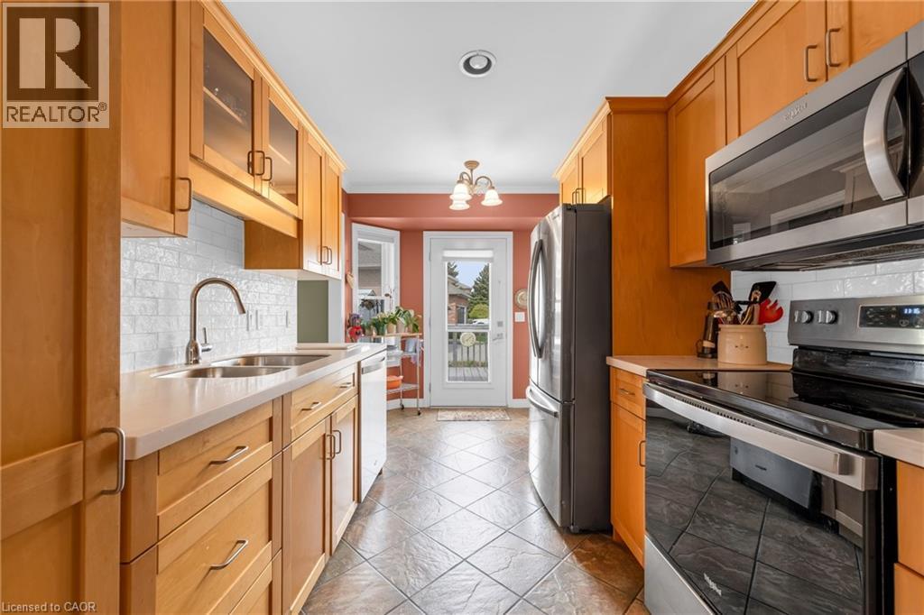 50 Spadara Drive, Hamilton, Ontario  L9B 2K3 - Photo 18 - 40837394