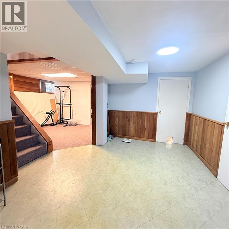 82 Blackwood Crescent, Hamilton, Ontario  L8S 3H5 - Photo 16 - 40837393
