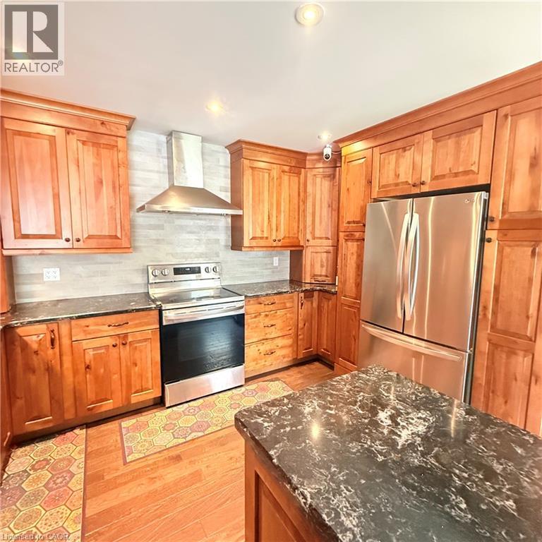 82 Blackwood Crescent, Hamilton, Ontario  L8S 3H5 - Photo 5 - 40837393