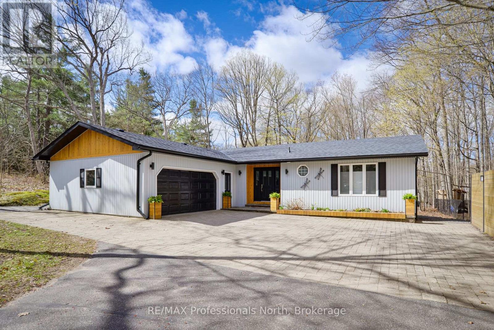 225 Blanchard Street W, Gravenhurst, Ontario  P1P 1A8 - Photo 2 - X13300446